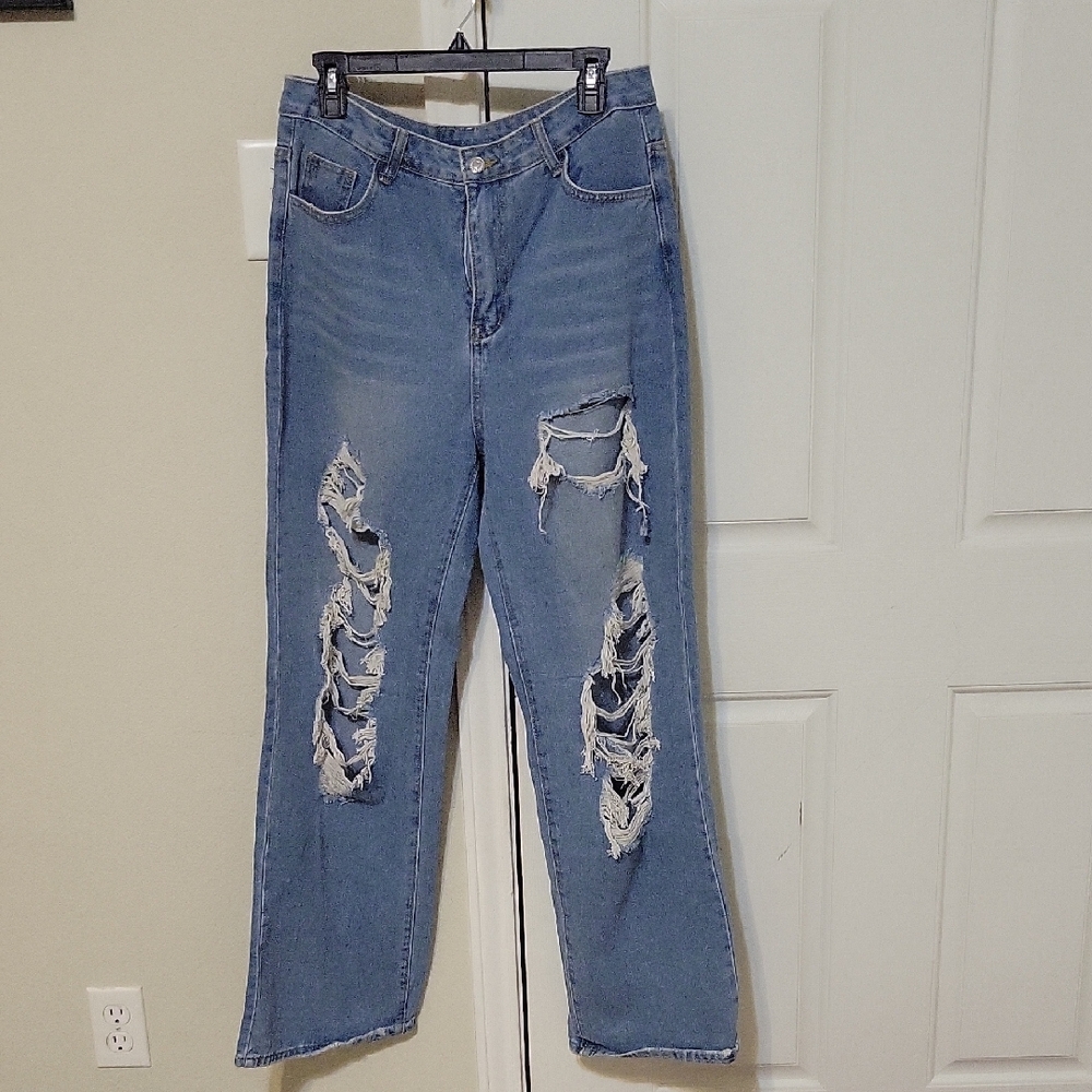 Women's Distressed Blue Jeans